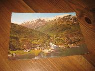 Ubrukt postkort, HELLESYLT, Olav Lystad, Ørsta, nr 715. 80 tallet.