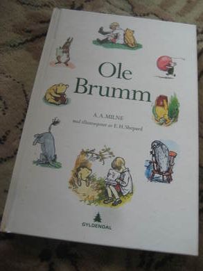 MILNE: OLE BRUMM. 2014.