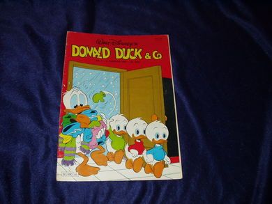 1982 nr 005 Donald Duck & Co