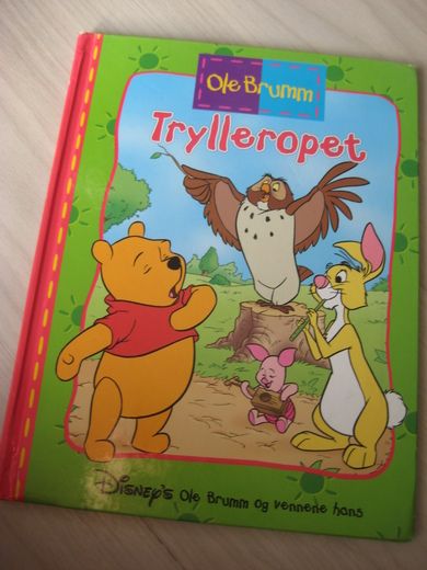 OLE BRUMM. Trylleropet. 2002.
