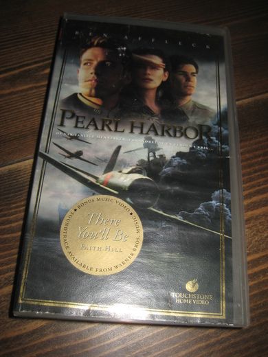 PEARL HARBOUR 2001 15 ÅR 176 MIN