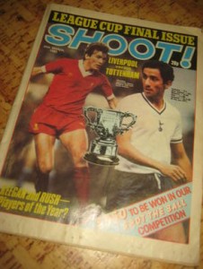 LEAGUE CUP FINAL ISSUE. SHOOT! 1982, MARS. 