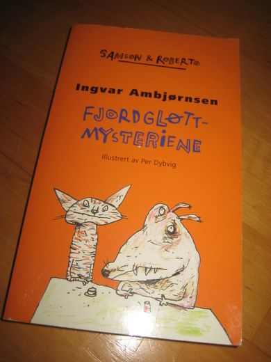 Ambjørnsen: FJORDGLØTT MYSTERIET. 2002.