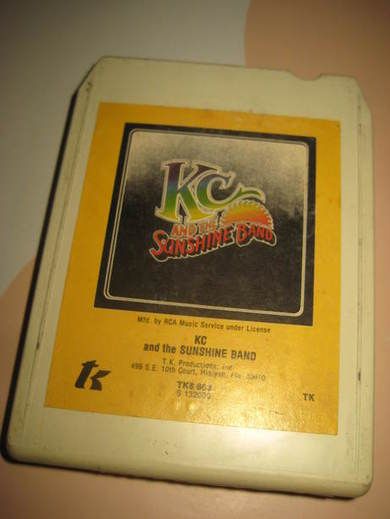 KC AND THE SUNSHINE BAND: 1975