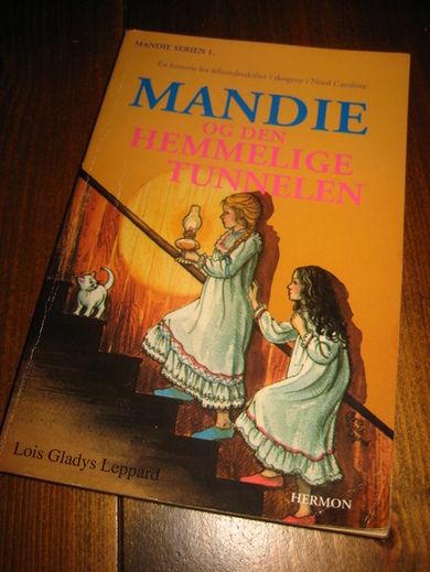 MANDIE OG DEN HEMMELIGE TUNELLEN. 1990.