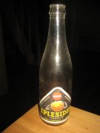 Flaske uten innhold, EPLESIDER ALKOHOLFRI, fra NORA FABRIKKER, Oslo. 60 tallet. 