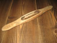 Gammel vevskyttel, ca 33 cm lang. 1800 tallet.