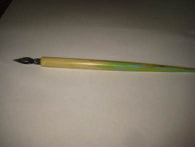 Penn og pennesplitt fra 50 tallet Lys