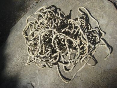 Bunte med tauverk fra gammel fiskebu noe for deg?