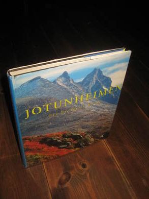 GRØNVOLD: JOTUNHEIMEN. Fra hytte til hytte. 1997.