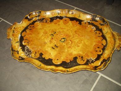 Serveringsfat fra eldre dager ca 50 cm langt med rosemalingsmotiv