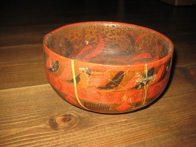 Russebolle med sprekk Ca 16 cm i diameter