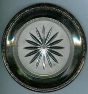 Pent glassfat på blikkfat 30-40 tallet