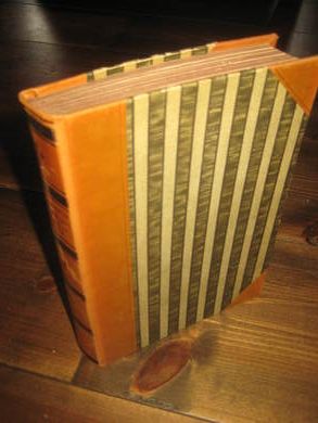 MONFRIED: DET RØDE HAVS HEMMELIGHETER 1939