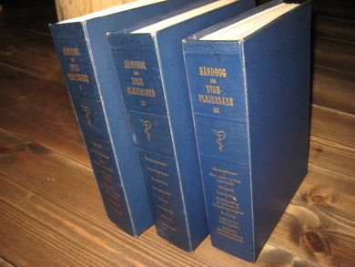 BRUUN: HAANDBOG FOR SYGEPLEIERSKER I-III 1954