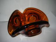 Tung glass skål med farge, 70 tallet.
