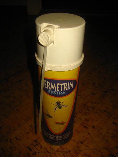 Sprayboks uten innhold, PERMETRIN EKSTRA. 80-90 tallet.