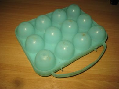 Eggholder i plast, 60 tallet. 