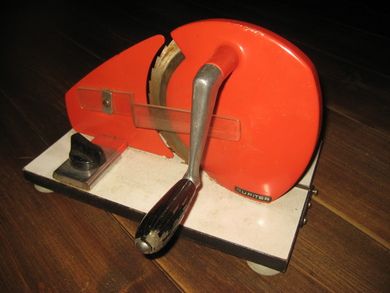 Oppskjersmaskin fra 60-70 tallet.