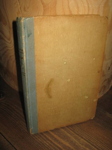 HELENE: MAJ-LISA. 1942.