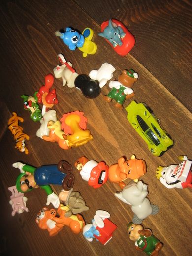 Samling miniatyrleker selges under ett