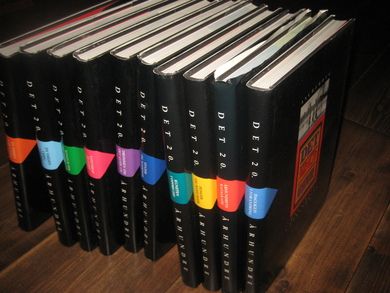 ASCHEHOUGS DET 20 ÅRHUNDRE. 1995.