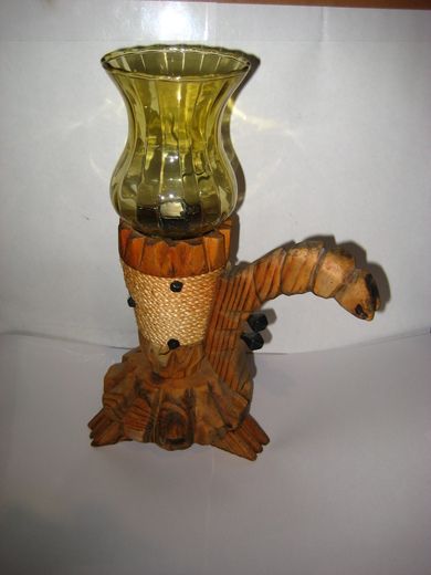 Spesiell og pen lysestake 60-70 tallet