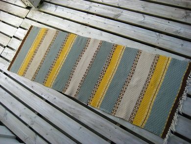 Gammelt og pent veggteppe 50 tallet