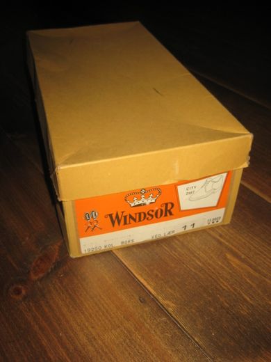 Skoeske fra 60-70 tallet, noe for deg? Windsor. 