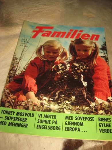 1975 nr 008 Familien