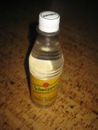 Uåpna flaske Schweppes Indian Tonic WATER, 90 tallet.