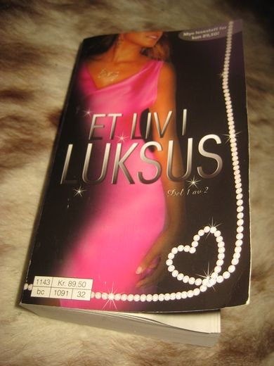 ET LIV I LUKSUS