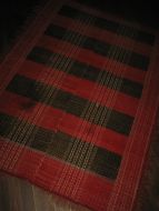 Eldre og velbrukt veggteppe 20-30 tallet