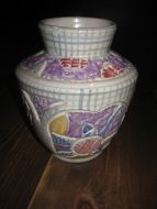 Meget pen EDLA vase, ca 18 cm høg.