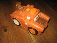 TOM MATER bil bateridrift Ca 13 cm lang