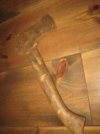 Gammel øks 33 cm lang