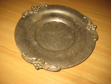 Eldre fat med dekor ca 22 CM I DIAMETER 40-50 tallet tungt fat