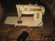 Singer symaskin fra dødsbu ikkje testa Selges billig!!