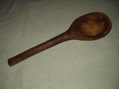 Gammel og solid tresleiv 44 cm lang