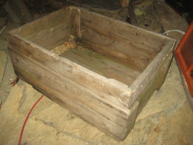 Gammel trekasse ca 65*47 cm stor 29 cm høg