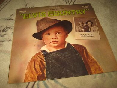 ELVIS COUNTRY 1971