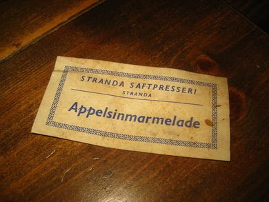 Etikett fra Stranda Saftpresseri Stranda 50 tallet