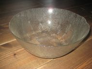 Meget pen glasskål, ca 28 cm i diameter, 70-80 tallet.