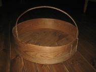 Gammel og pen flatbrødkorg 1800 tallet