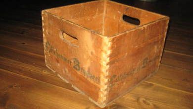 Trekasse fra Lillehammer Bryggeri ca 36*36 cm stor 24 cm høg 50 tallet