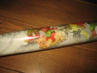 Uåpna rull julepapir fra 80 tallet 5 meter julenissemotiv dette er rull nr 1