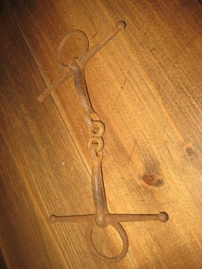 Hestebissel av gammel årgang