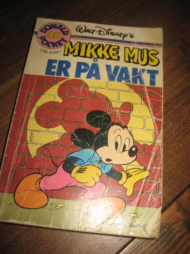 MIKKE MUS ER PÅ VAKT Bok nr 48