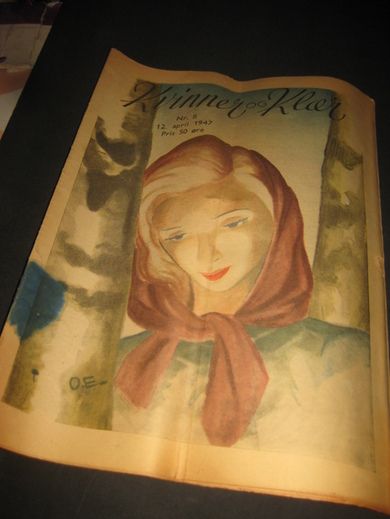 1947 nr 008 Kvinner og Klær