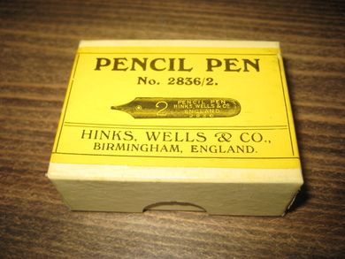 Uåpna eske med ubrukt innhold PENCIL PEN fra gamle dager Fra HINKS WELLS & CO Birmingham